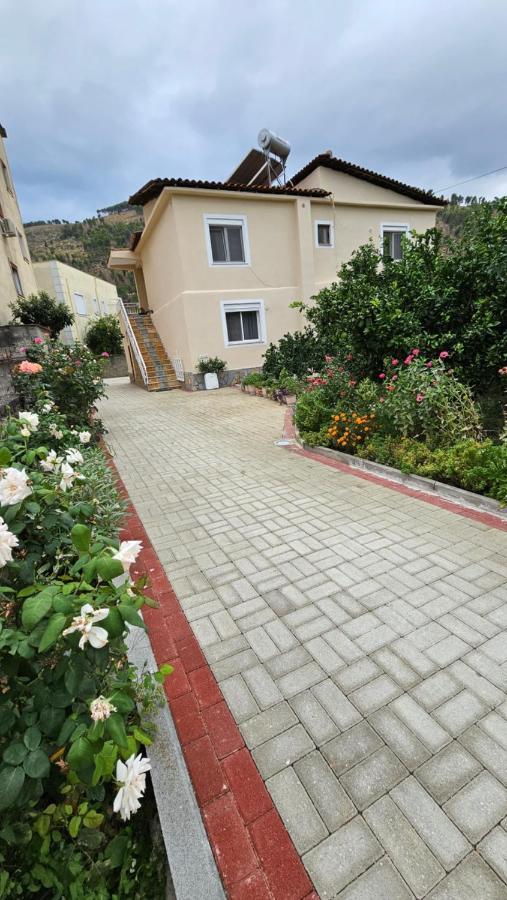 Aliaj'S Guest House Berat Extérieur photo